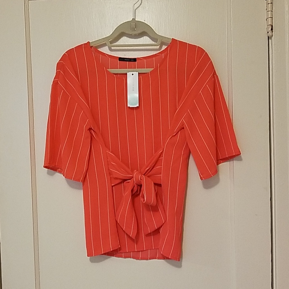 NWT West Kei Julianne Tie Front Coral Blouse